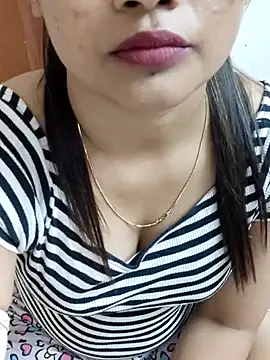 Snapshot of DPK25 chatting on 11/07/25, 03:27 DPK25 online show from 11/07/25, 03:27