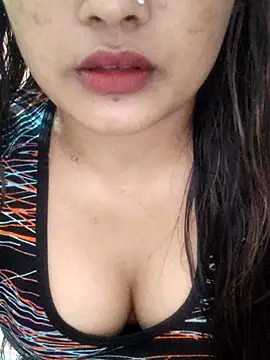 Snapshot of DPK25 chatting on 11/28/25, 10:04 DPK25 online show from 11/28/25, 10:04