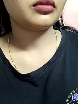 Snapshot of DPK25 chatting on 06/16/26, 01:33 DPK25 online show from 06/16/26, 01:33