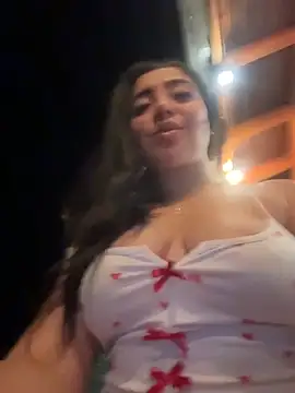 MiaFarkash online show from 05/20/26, 03:14