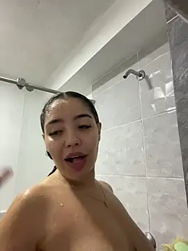 MiaFarkash online show from 05/30/26, 05:29