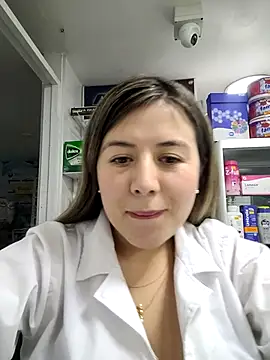 Sophie del Castillo online show from 01/17/26, 01:20