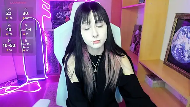 AmamiDark online show from 10/10/25, 01:06