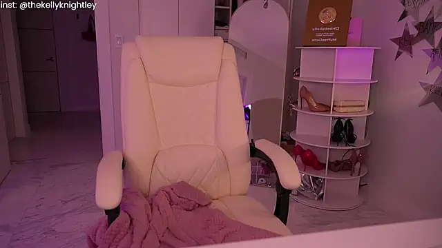 Ohbabykelly online show from 06/17/26, 12:43