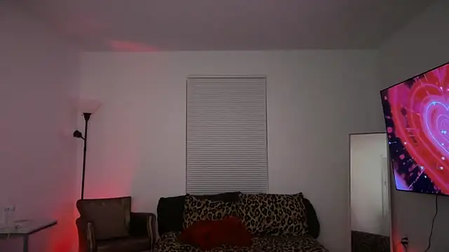 miasecretx online show from 11/17/25, 04:27