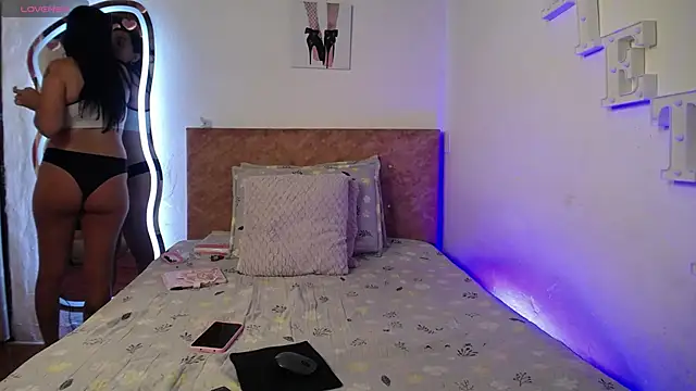 solpeich online show from 11/05/25, 04:32