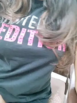 Kayna Rawat online show from 11/11/25, 11:16