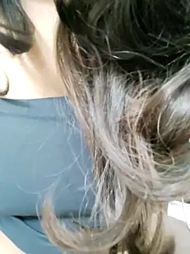 Kayna Rawat online show from 11/07/25, 10:42