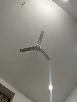 Kayna Rawat online show from 11/28/25, 10:59