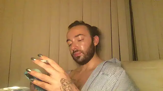 Stevey5894 online show from 09/28/25, 01:01