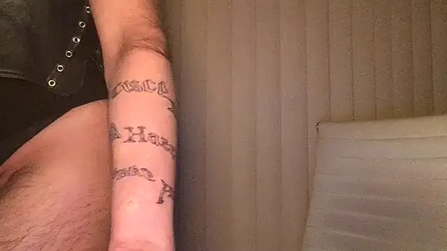 Stevey5894 online show from 11/24/25, 10:10