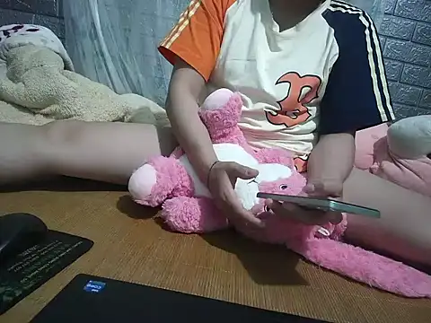 Xue weng online show from 04/12/26, 01:58