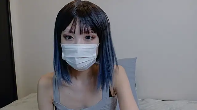 Snapshot of sarina_at chatting on 06/29/26, 04:30 sarina at online show from 06/29/26, 04:30