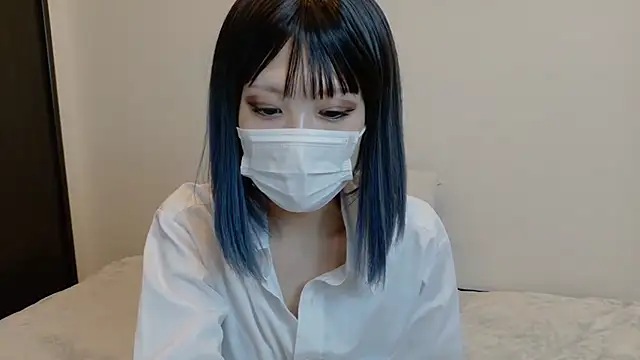 sarina at online show from 04/01/26, 04:36