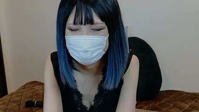 sarina at online show from 11/26/25, 09:31