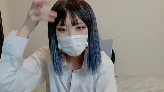 sarina at online show from 05/06/26, 04:38
