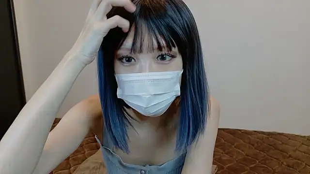 sarina at online show from 12/19/25, 04:16