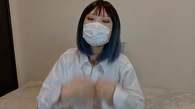 sarina at online show from 10/27/25, 04:24