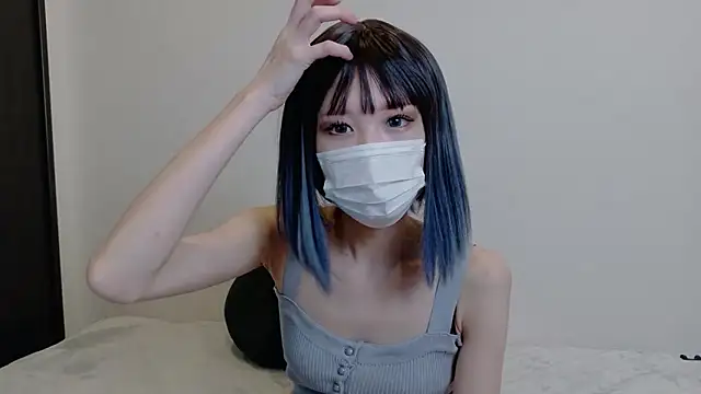 sarina at online show from 05/28/26, 04:20