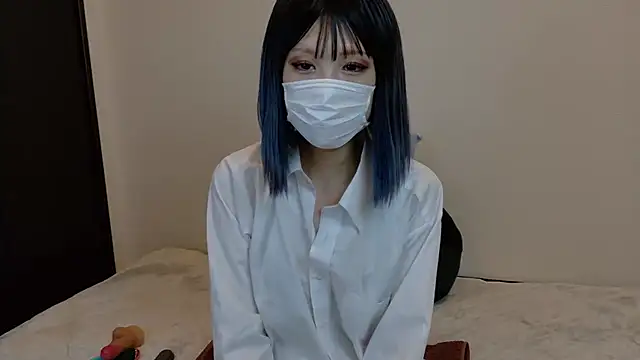 sarina at online show from 10/14/25, 04:24