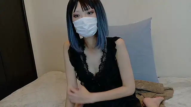 sarina at online show from 11/14/25, 09:35