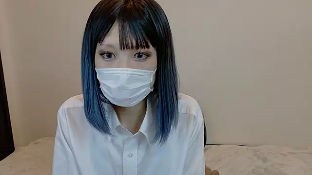 sarina at online show from 11/01/25, 07:24