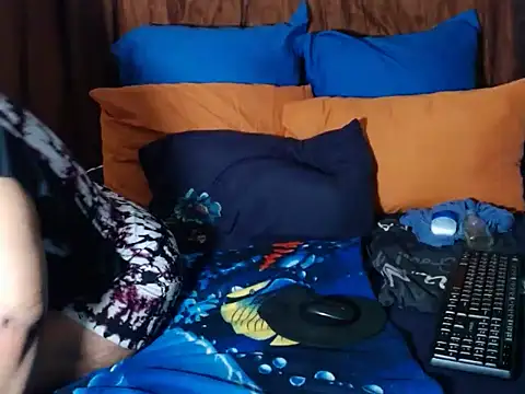 BOUNCINGASSX online show from 05/03/26, 10:57