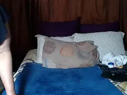 BOUNCINGASSX online show from 10/23/25, 02:49