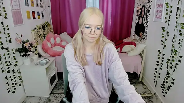 BellaMontgomery online show from 03/20/26, 11:55