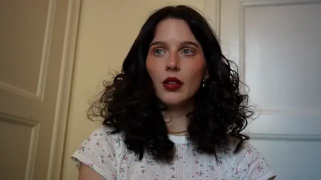 ellaa91 online show from 12/04/25, 11:20