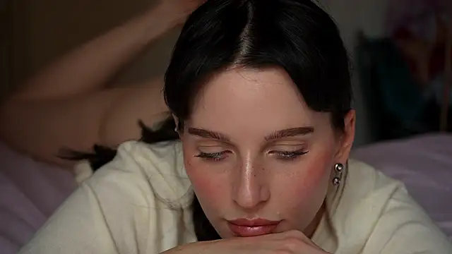 ellaa91 online show from 11/27/25, 12:27