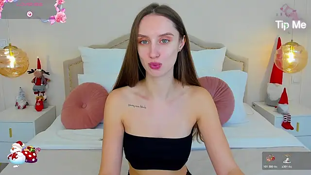 ToriSonn online show from 12/15/25, 01:28