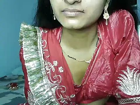 ROSE GOLDE online show from 06/14/26, 10:00