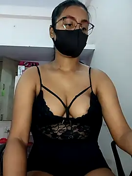 Snapshot of hotmanshi chatting on 10/16/25, 12:35 hotmanshi online show from 10/16/25, 12:35
