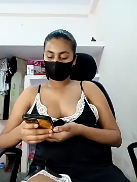 Snapshot of hotmanshi chatting on 10/05/25, 07:04 hotmanshi online show from 10/05/25, 07:04