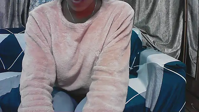 horny  couple  online show from 01/13/26, 04:33