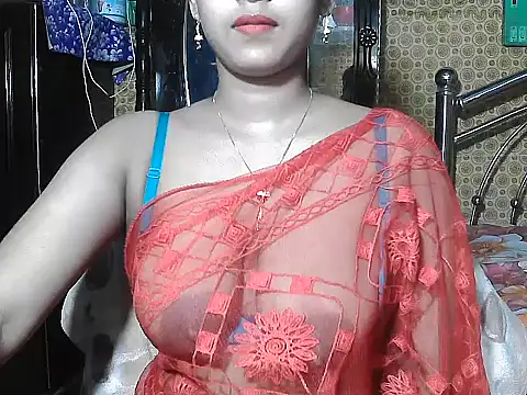 Snapshot of jui- chatting on 10/18/25, 04:36 jui- online show from 10/18/25, 04:36