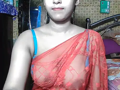 Snapshot of jui- chatting on 09/26/25, 05:03 jui- online show from 09/26/25, 05:03