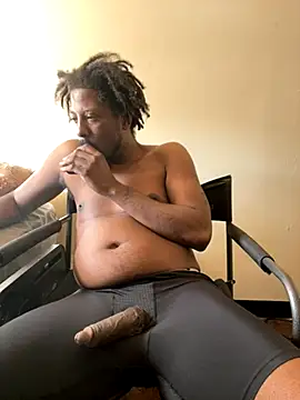 viceutk1 online show from 10/22/25, 02:38