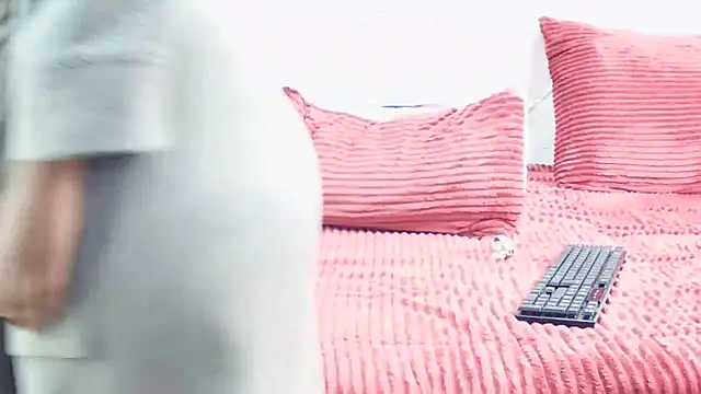 CouplesX96xx online show from 05/09/26, 08:28