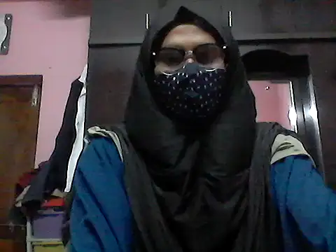 Snapshot of nasrin_katoon_7 chatting on 10/22/25, 09:31 nasrin katoon 7 online show from 10/22/25, 09:31