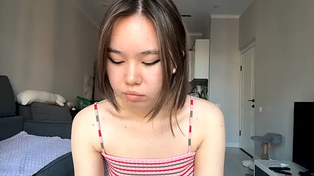 Wow Akemi online show from 10/28/25, 08:46