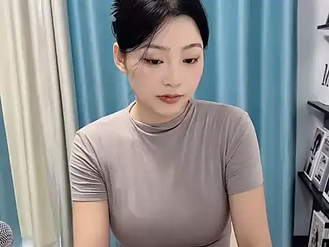 Snapshot of taixi828 chatting on 09/11/25, 05:18 taixi828 online show from 09/11/25, 05:18
