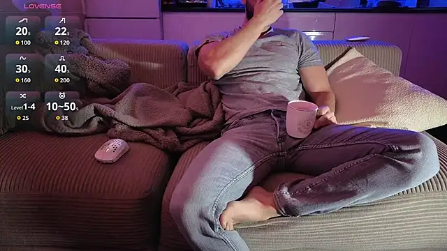 boiteasex online show from 04/06/26, 04:19