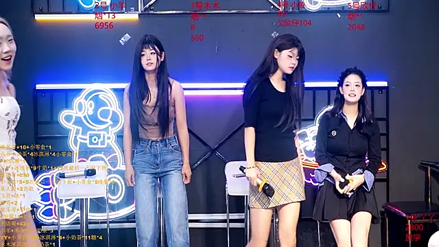 EYgirl222 online show from 09/23/25, 08:21