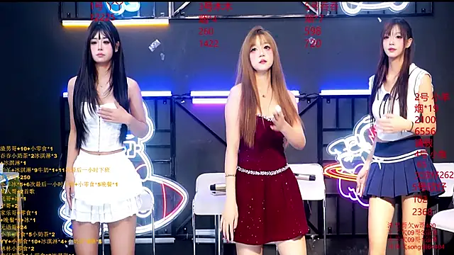 EYgirl222 online show from 09/20/25, 10:42