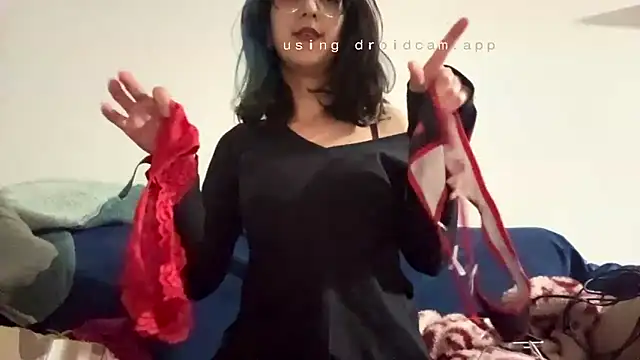 petitepeach6 online show from 02/21/26, 09:17