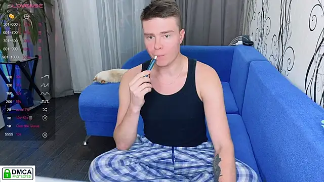 holy eggs 02 online show from 11/17/25, 05:17