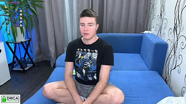 holy eggs 02 online show from 10/30/25, 06:38