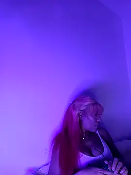 Snapshot of iamlalamilano chatting on 02/19/26, 03:42 iamlalamilano online show from 02/19/26, 03:42